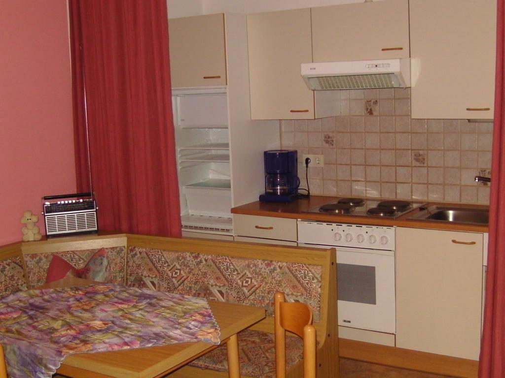 Appartement Ria Bad Kleinkirchheim Oda fotoğraf