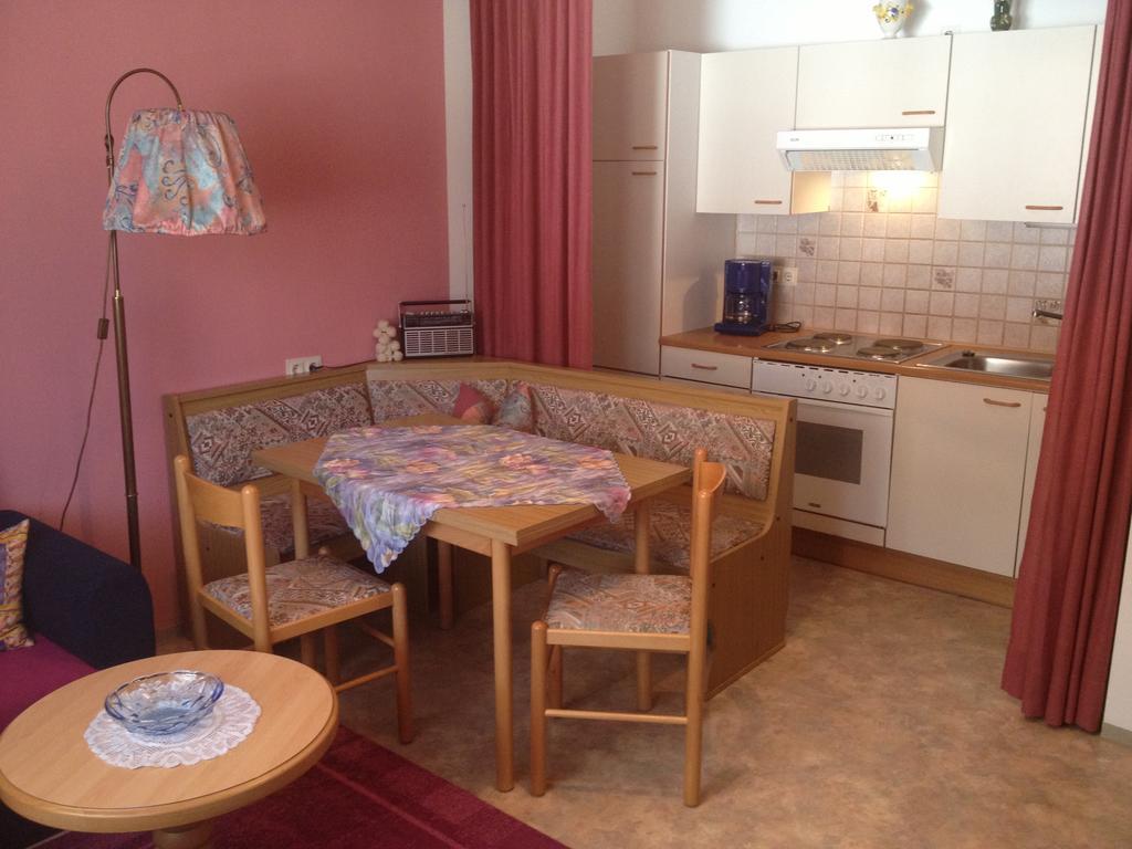 Appartement Ria Bad Kleinkirchheim Oda fotoğraf